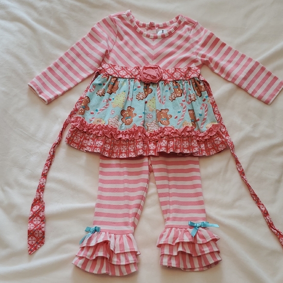 Rare Editions Pink And White Gingerbread Holiday Outfit - Picture 1 of 6
